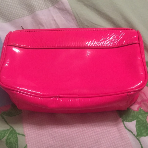 Michael Kors hot pink patent case - Picture 5 of 8